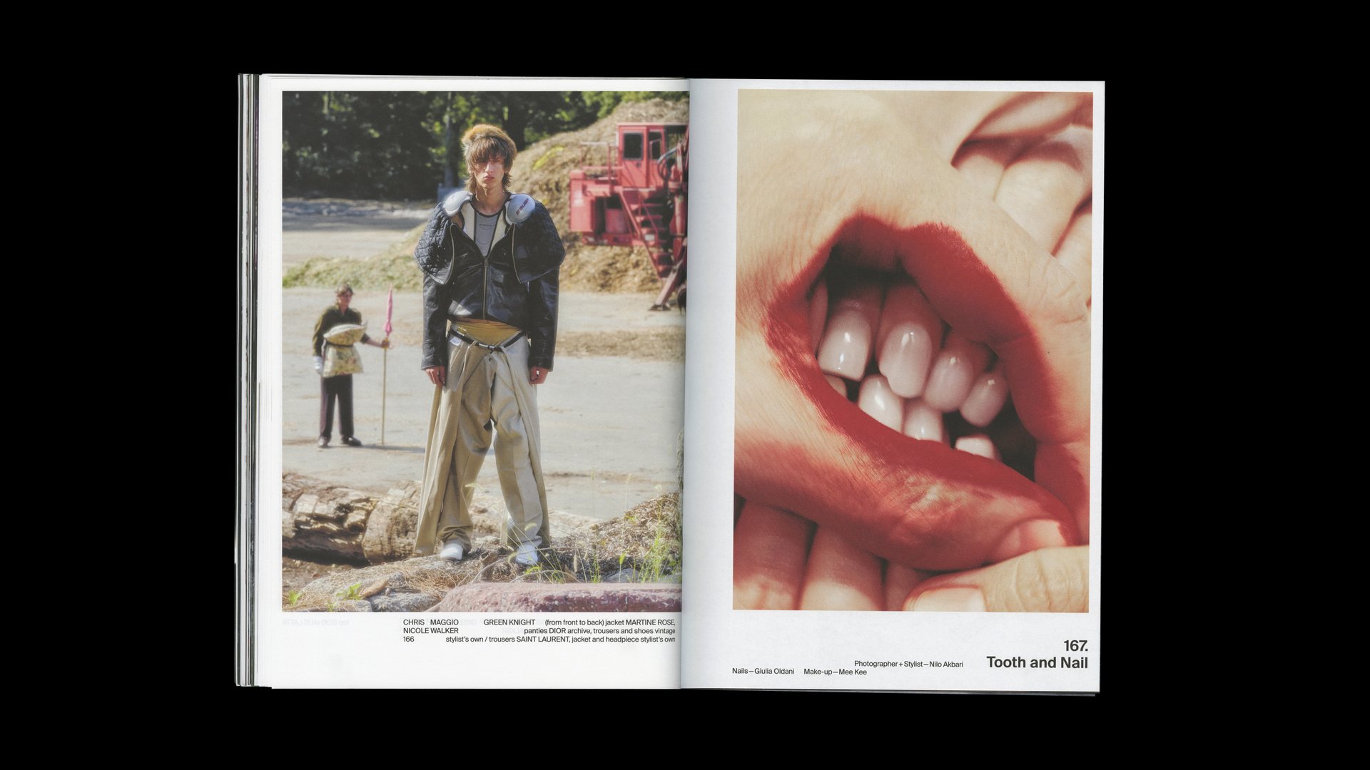 Carcy — double page du magazine, vue 10 — Les Graphiquants